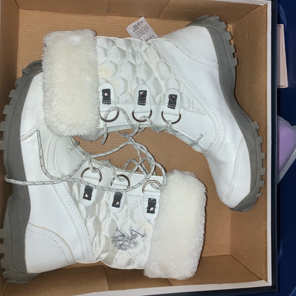 White “Arctic” US Polo Association boots